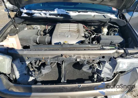 2010 Toyota Tundra Double Cab Sr5 из США, поврежденный, VIN 5TFUM5F1XAX009865